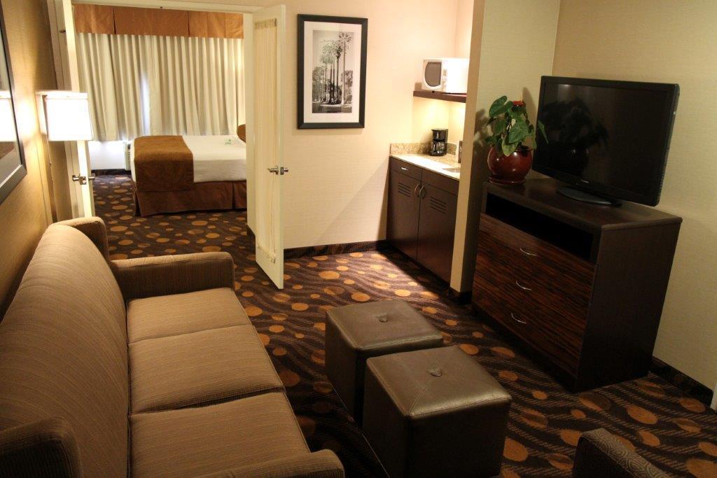 Best Western Plus Suites Hotel Coronado Island Esterno foto